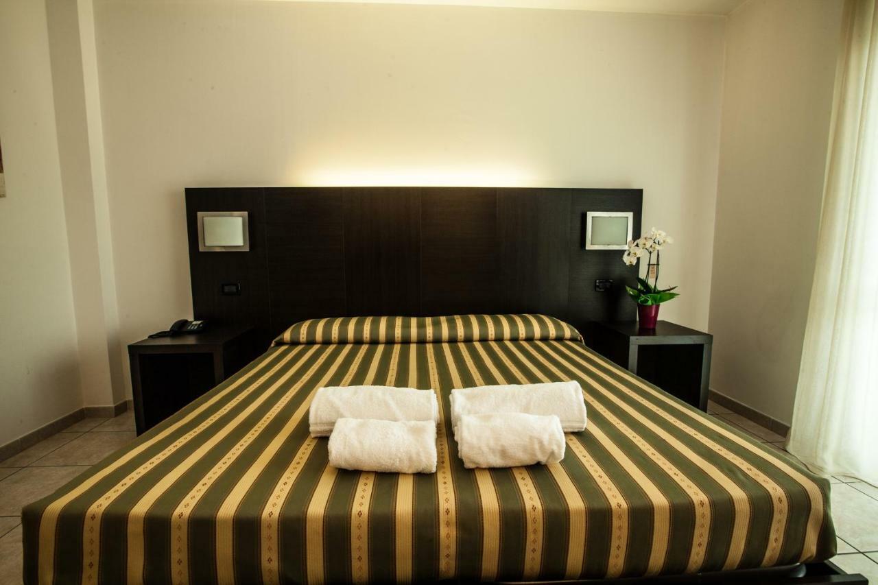 Hotel Davide Rivoli  Esterno foto